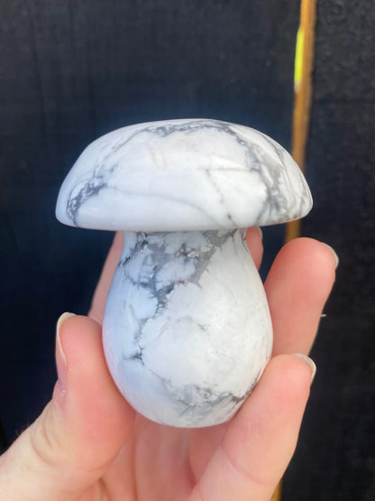 Howlite Mushroom